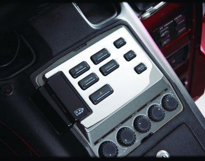 Honda goldwing 1500 chrome radio accent for 8 button radios 52-561-2c3 