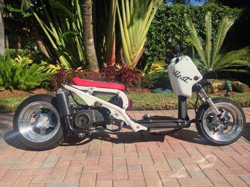 Custom honda ruckus scooter