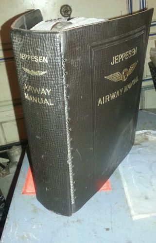 Jeppsen pilot&#039;s airway manual europe-mediterranean in leather binder