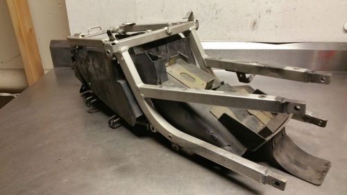 Sub frame w/undercarriage suzuki gsxr 750 srad 1996 1997 subframe