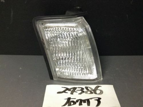 Toyota crown 1995 right clearance lamp [9011000]