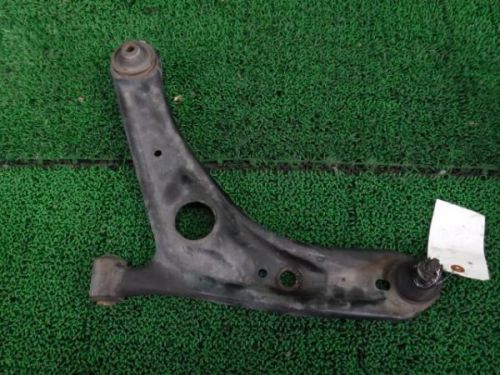 Toyota ist 2002 front left lower arm [1151740]