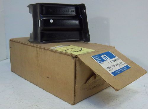 Vintage 1987-1994 gm fog lamp mounting bracket, discontinued, nos