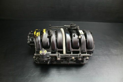 05 chrysler 300 magnum grand cherokee 5.7l intake inlet upper manifold assembly