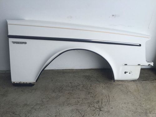 1984 volvo 244 left fender white used