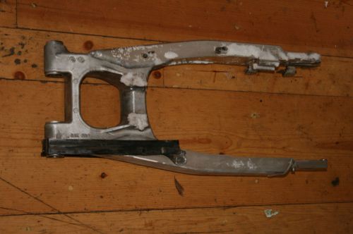 1997 honda xr250r swing arm