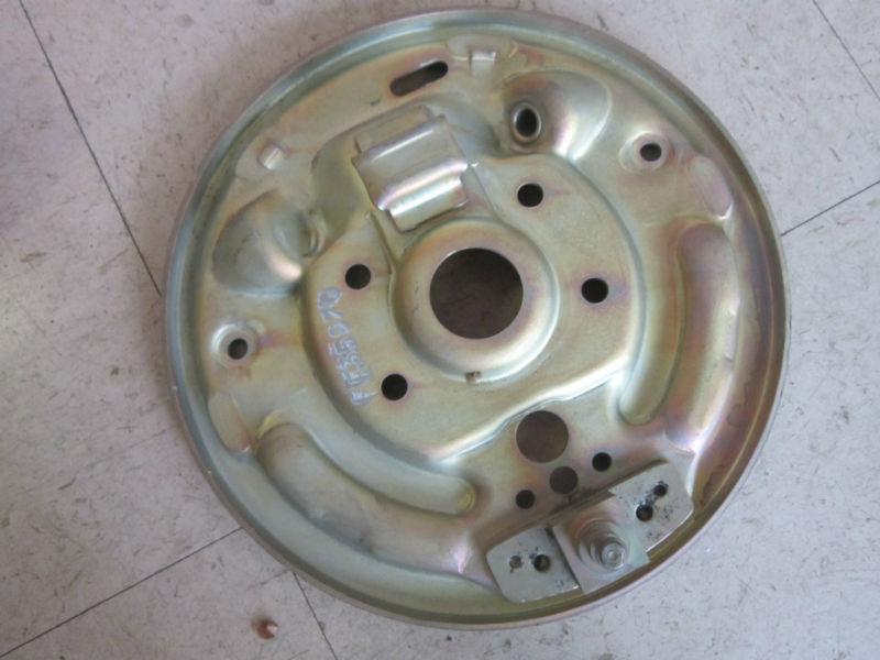 American motors company amc nos 1961 classic left and right brack backing plate