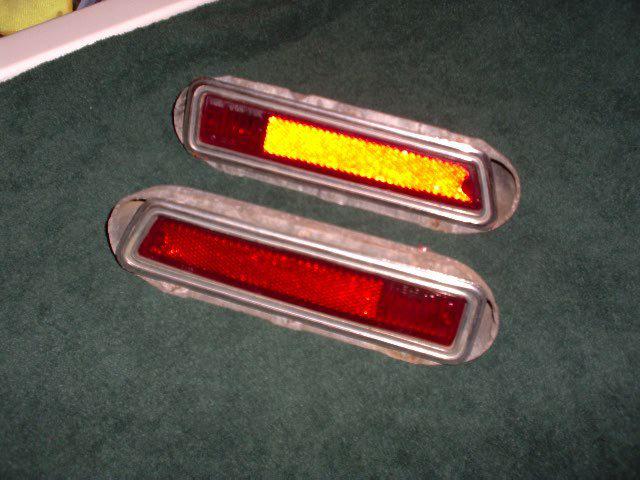 Mopar 1970-71 dodge dart rear side light assemblies