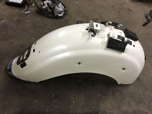 Yamaha royal star venture xvz1300 xvz 1300 2000 99-13 oem rear fender hugger