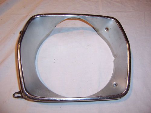 1973 - 1974 plymouth duster valiant scamp lh head light bezel