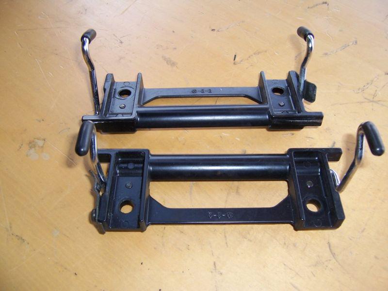 065 kawasaki ex500 ex 500 00 01 02 03 04 05 06 07 seat latch bracket