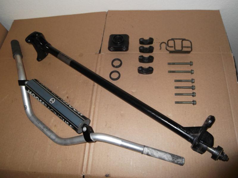 04 suzuki ltz 400- complete steering stem, hardware, moose handle bars and pad