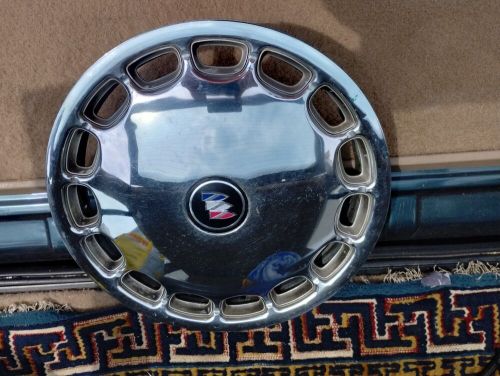 Buick lesabre park ave regal roadmaster 15 slot hubcap 1993-1999 15&#034; wheel cover