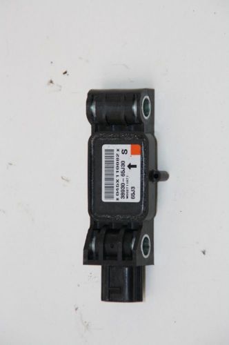 Suzuki grand vitara 2 3893065j30 12-2005 left airbag sensor-