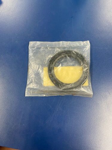 Cru-r047009 crusader rear oil seal