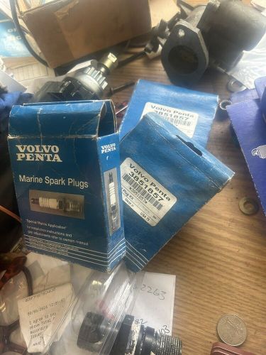 Spark plugs 3851857 volvo penta  ( 10 ).     875803.  (11).     3858996  (28)