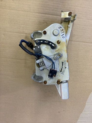 Omc 909277 1stringer 46/8cylinder gm shift converter out drive cable box b2