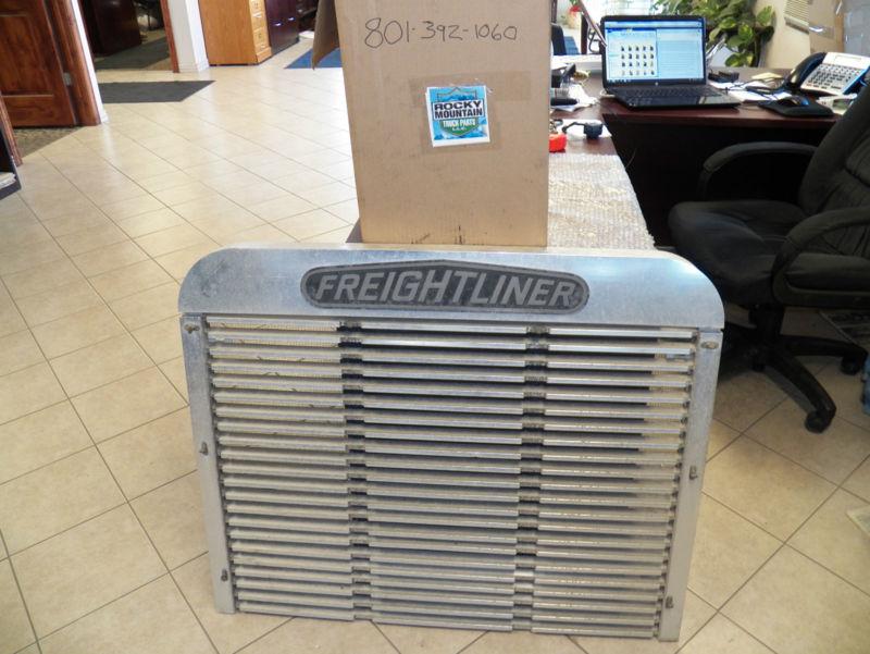 Freightliner grill oem