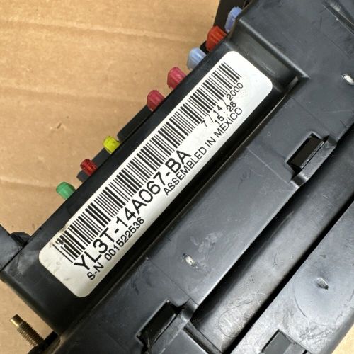 2000-2003 ford f150 fuse box w/gem module yl3t-14a067-ba