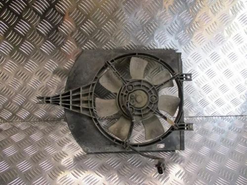 Volvo s40 i vs engine cooling fan petrol 85kw 1997 26621718-