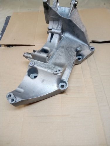 Vauxhall vivaro renault trafic 1.9 alternator power steering a/c bracket 01-09