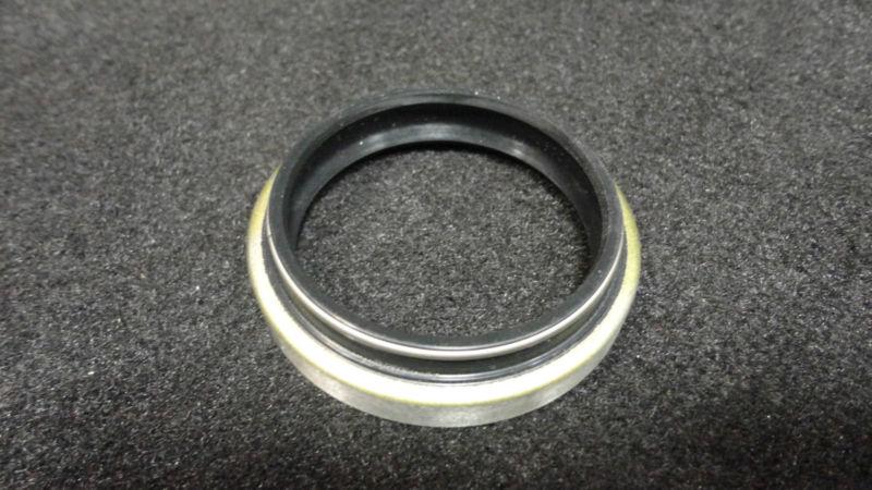 Bearing carrier seal #911685 #0911685 johnson/evinrude outboard boat motor part
