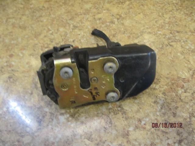 99-04 jeep grand cherokee lock actuator passenger rear rr 03 02 01 00 1