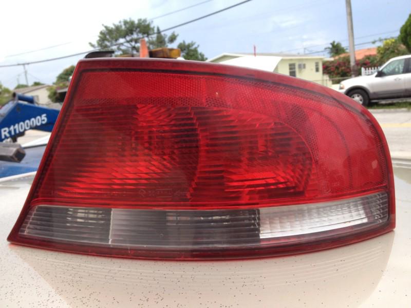 2001-2006 chrysler sebring tail light  - passenger side