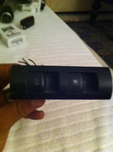 VW Beetle HB OEM Gas Door Rear H Release Switches 98-10 1C0 959 515 -1CO 959 551, US $39.95, image 2