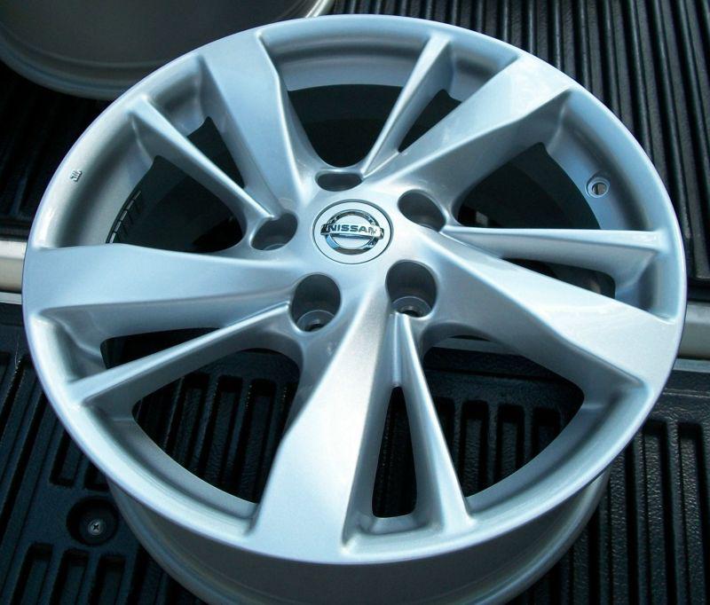 Set of 4 2013 nissan altima wheels & center caps - oem