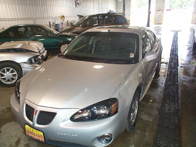 2005 pontiac grand prix 304 miles air flow meter 6611