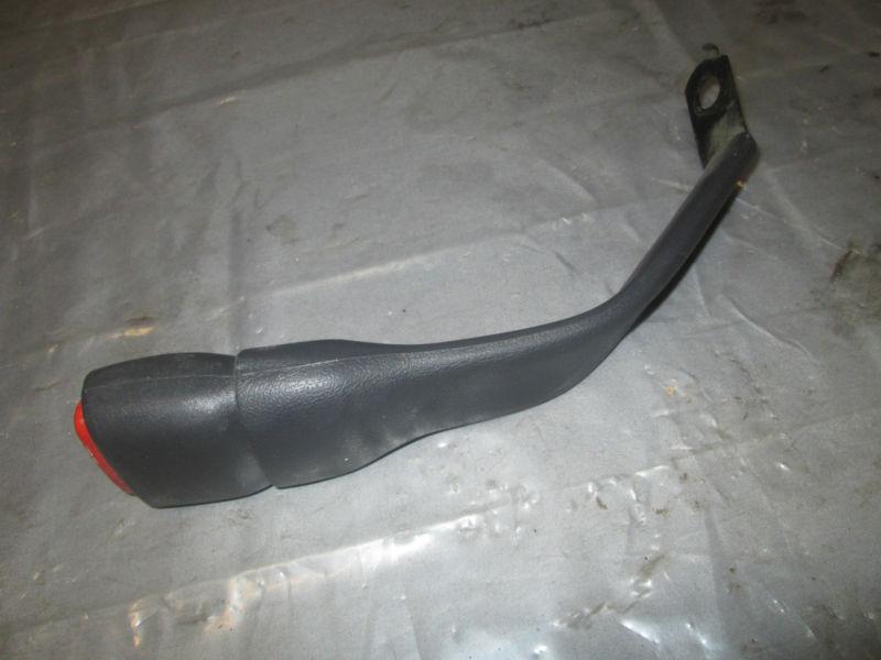 Jeep wrangler tj 97-06 passenger front female seatbelt 1283