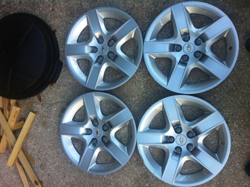 Oem set of 4 used 17" chevrolet malibu hubcaps wheel covers 08 09 10 11 12