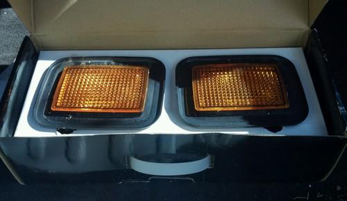 Hummer h2 blinker corner lights