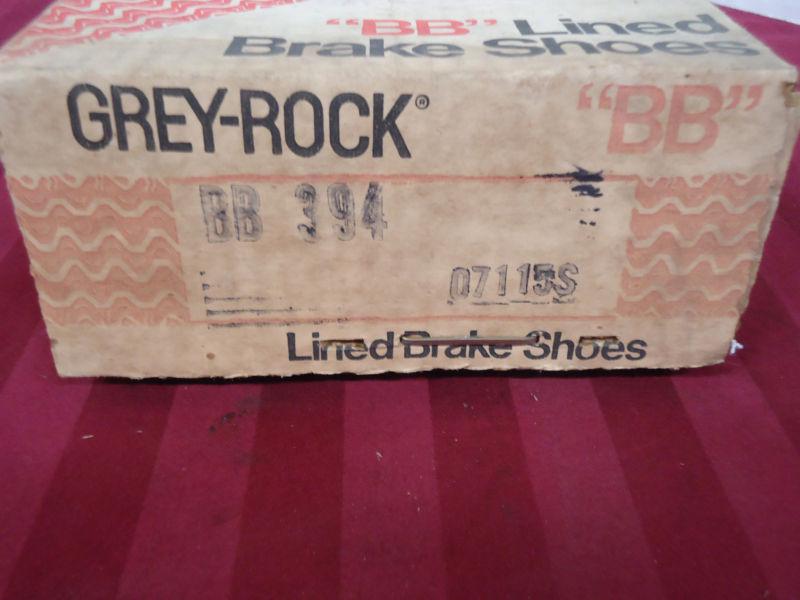 1971-73 mercury capri brake shoes (grey rock #bb394)--rear