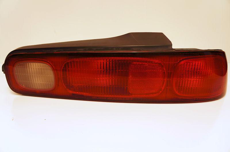 Acura integra dc2 oem all red tail lights 98-01 (pair of tail lights) 