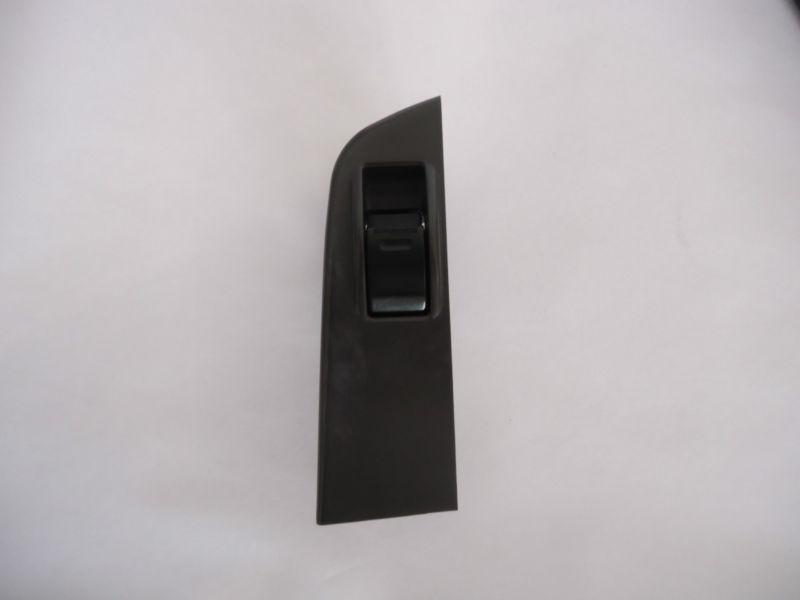 1992 toyota 4runner rear right power window controller