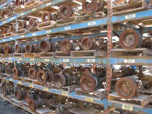 11 12 ford f250 6.2l 3.73 ratio front axle 2k miles oem