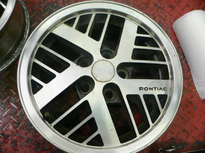 84 pontiac fiero single oem alloy replacement wheel #4