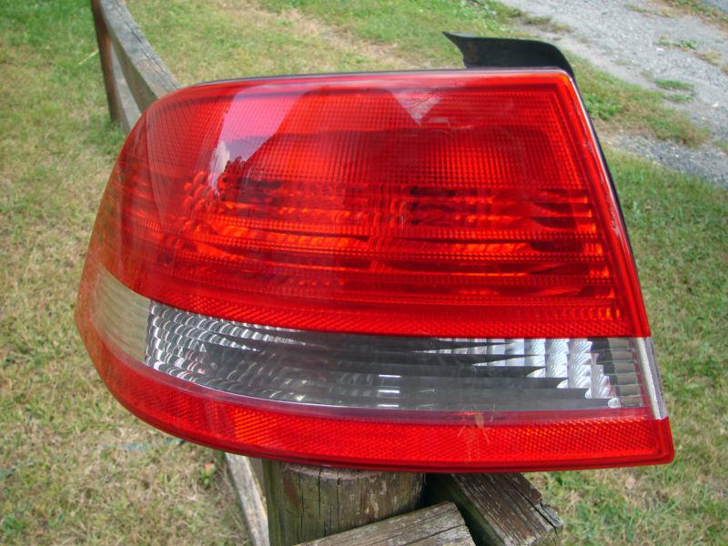 2003 04 05 06 07 saab 9-3 sedan tail light qtr corner mtd - outer lh