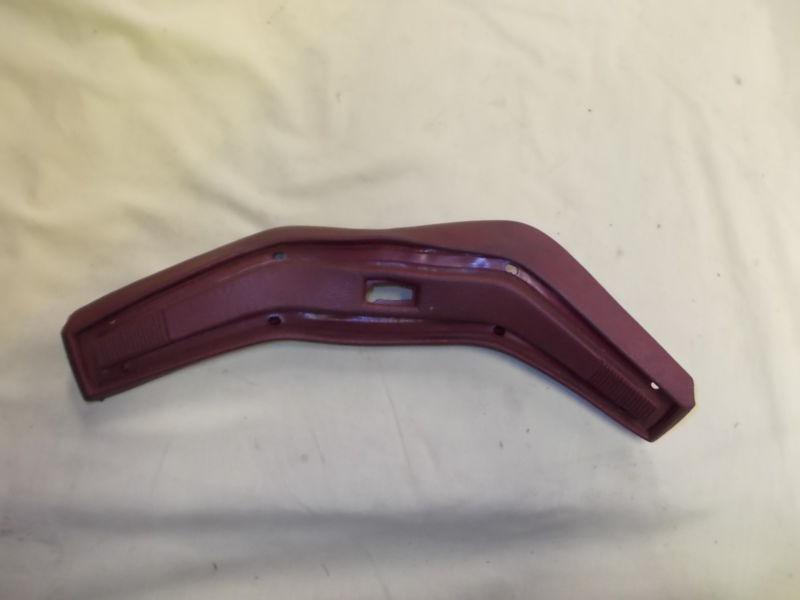 Ford 1965-1966 nos red steering wheel horn cover. 