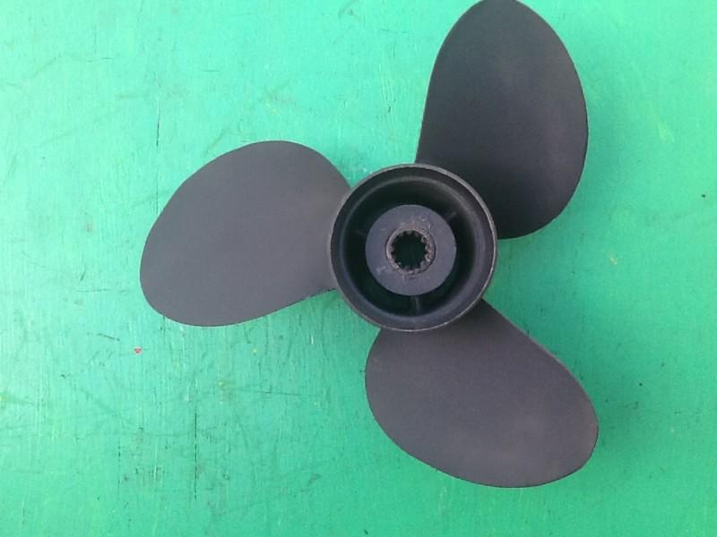 Evinrude/johnson  propeller 12.5x13   13 spline