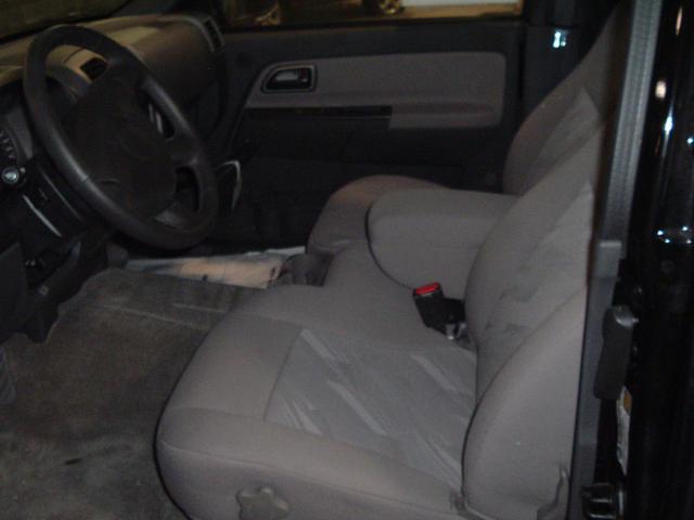 2005 chevy colorado 75 miles steering column 674228