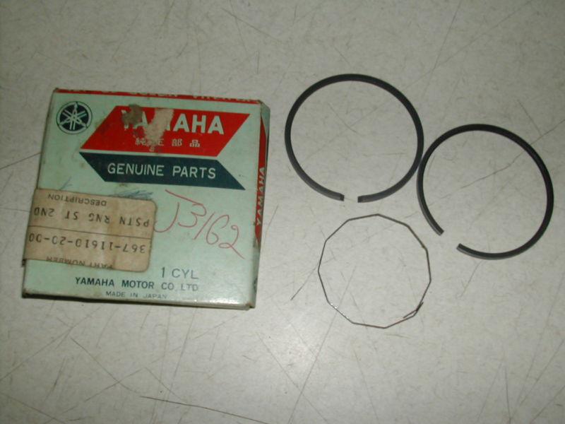 New nos yamaha piston rings gt1 gt80 gtmx lb80 mx80 ty80 yz80 0.50 oversize