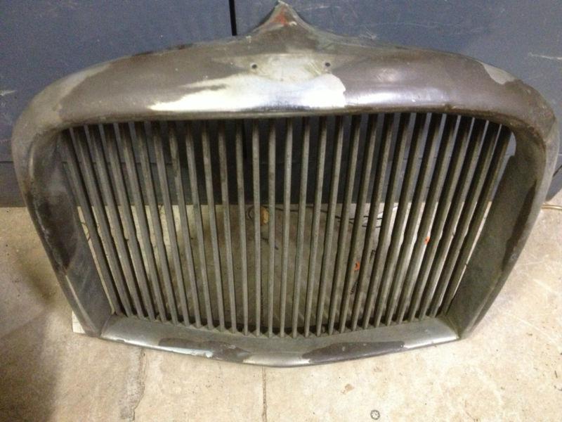 Jaguar mk10 grill or mk? grill