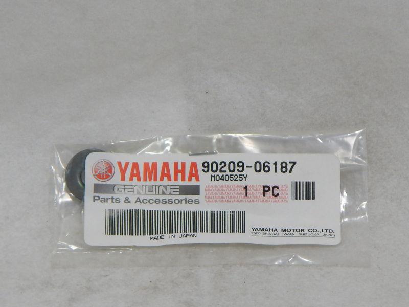 Yamaha 90209-06187 washer *new