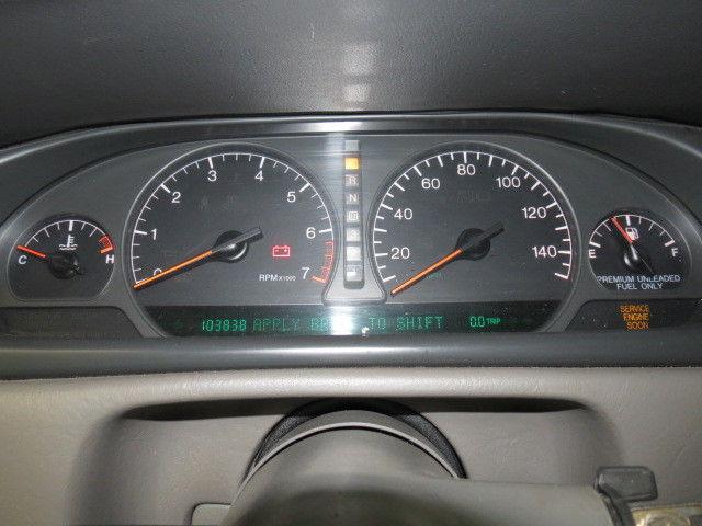 2000 cadillac eldorado speedometer instrument cluster gauges 2461626