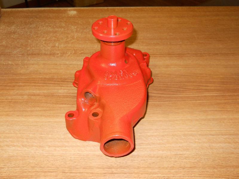 Chevrolet 1961 - 1967, water pump, nos nice