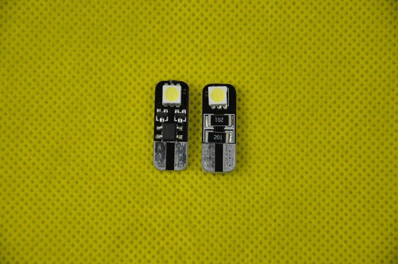 2 pcs t10-5050-2smd 2w white led canbus decoder wedge light bulb ic chip driver