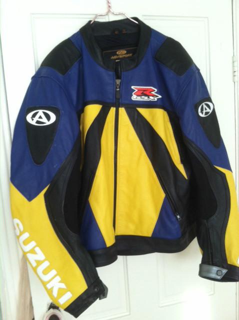 Suzuki gsx r yellow, blue black leather motorcycle jacket size 52  42 ( 46 chest